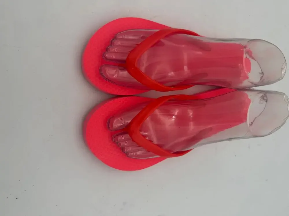Old Navy Womens Flip Flops 7